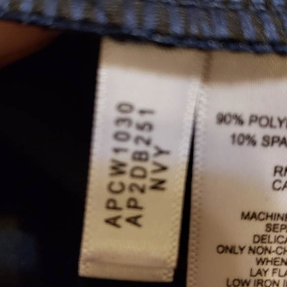 Andrew Marc  Womens Lightweight Faux Suede Pull on Pant  Navy size XS - Picture 9 of 11